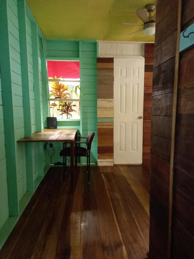 Appartement Casa Lumiere à Bocas del Toro Extérieur photo