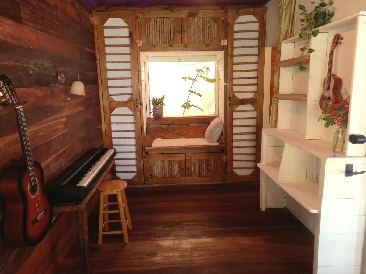 Appartement Casa Lumiere à Bocas del Toro Extérieur photo