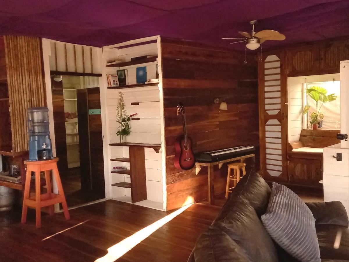Appartement Casa Lumiere à Bocas del Toro Extérieur photo
